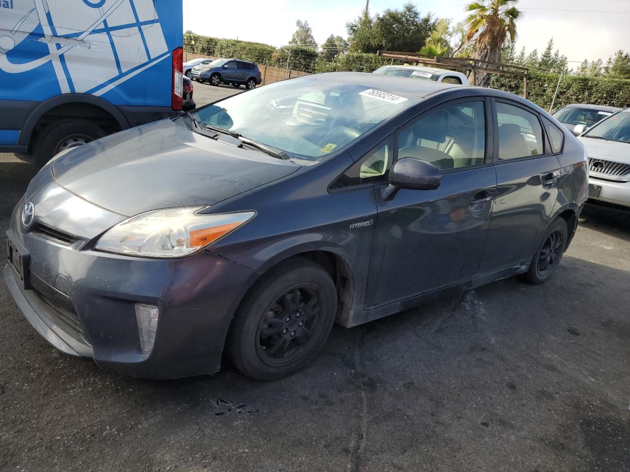 TOYOTA PRIUS 2014