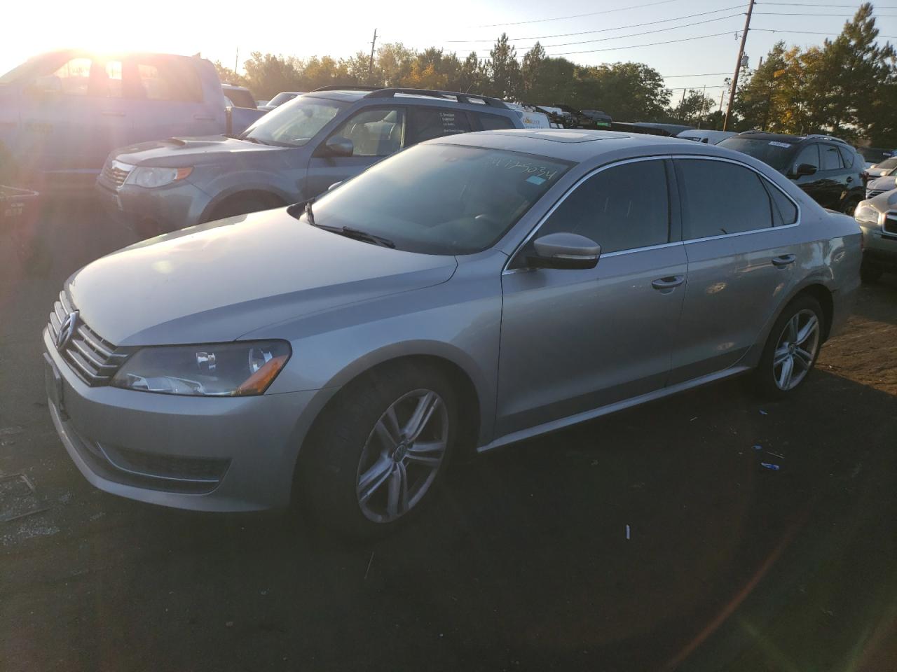 VOLKSWAGEN PASSAT SE 2014