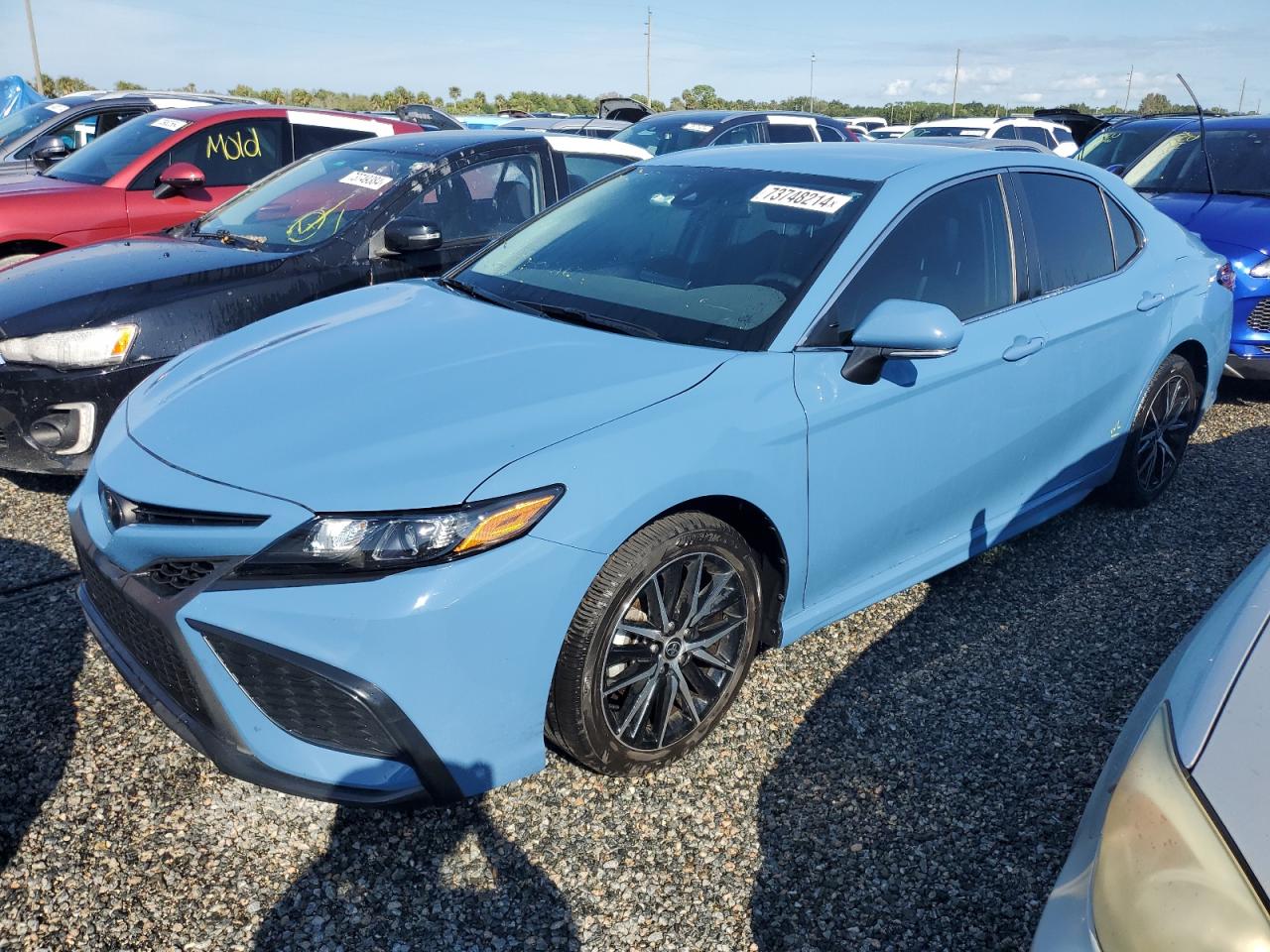TOYOTA CAMRY SE N 2023