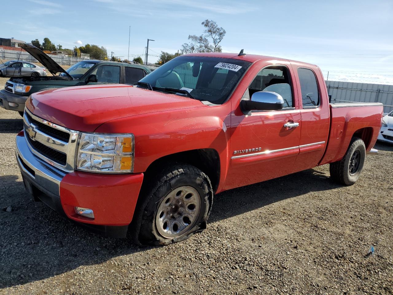 CHEVROLET SILVERADO 2011