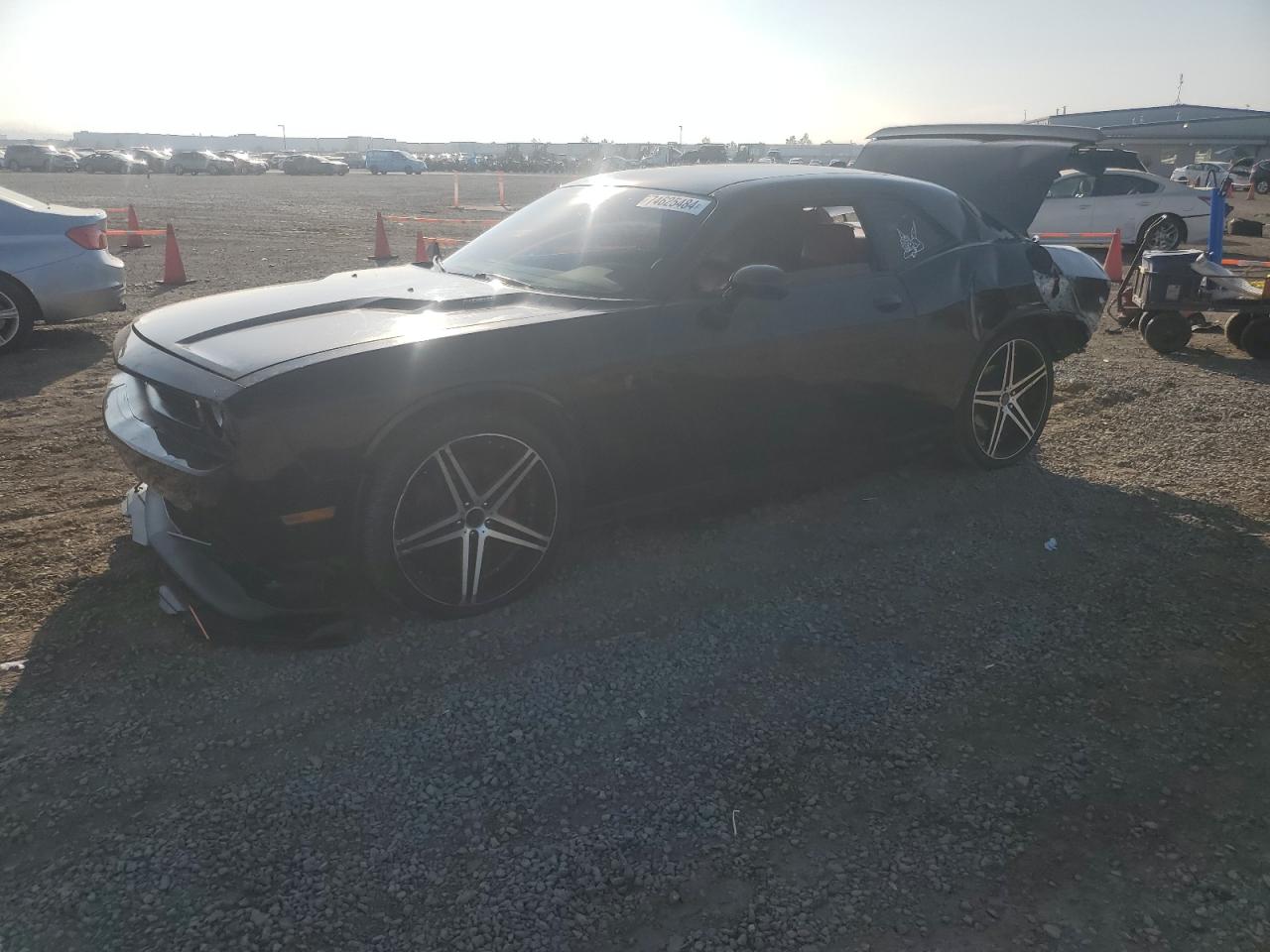 DODGE CHALLENGER 2013
