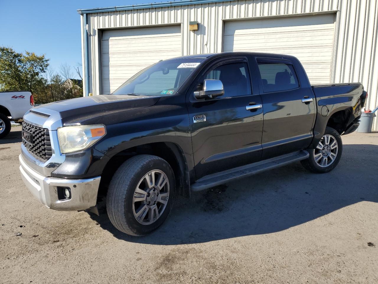 TOYOTA TUNDRA CRE 2014