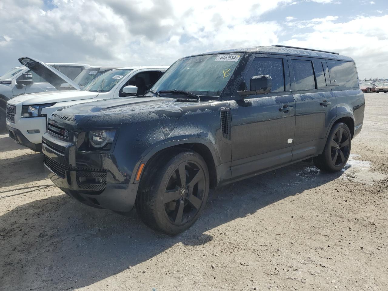 LAND ROVER DEFENDER 1 2023