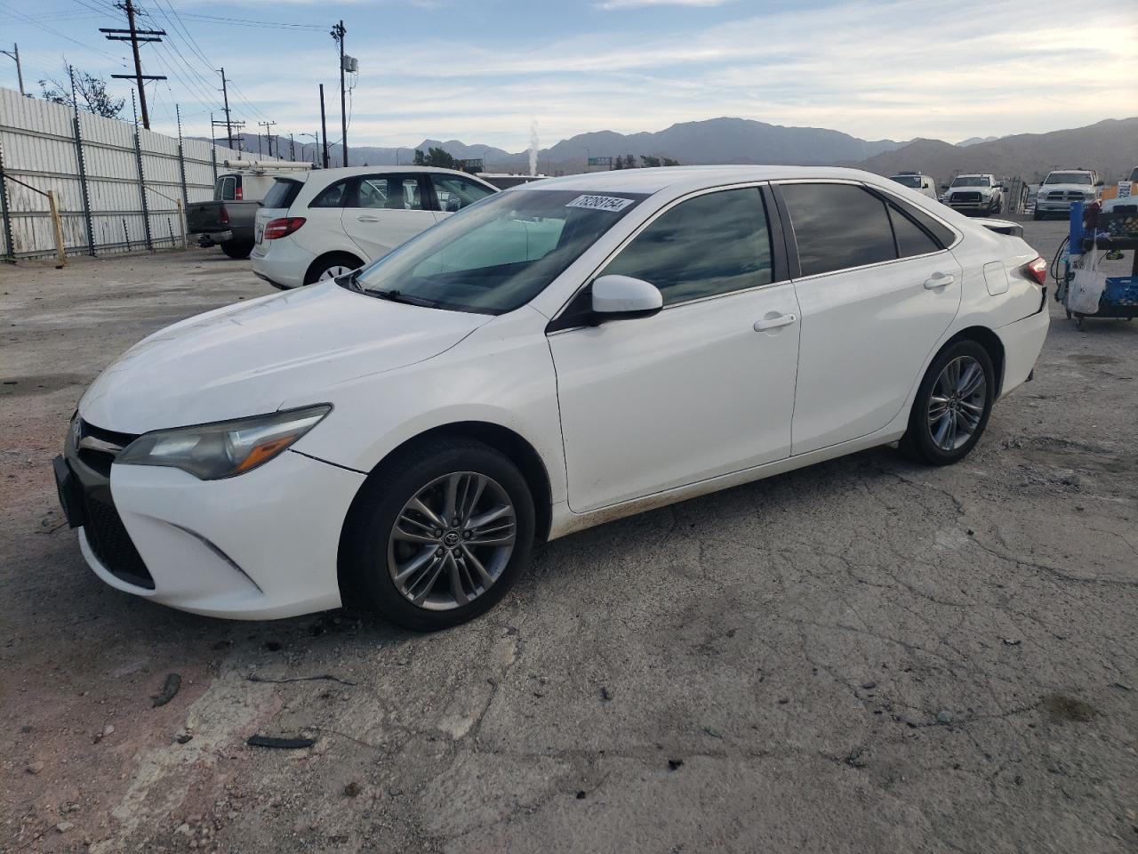 TOYOTA CAMRY LE 2015