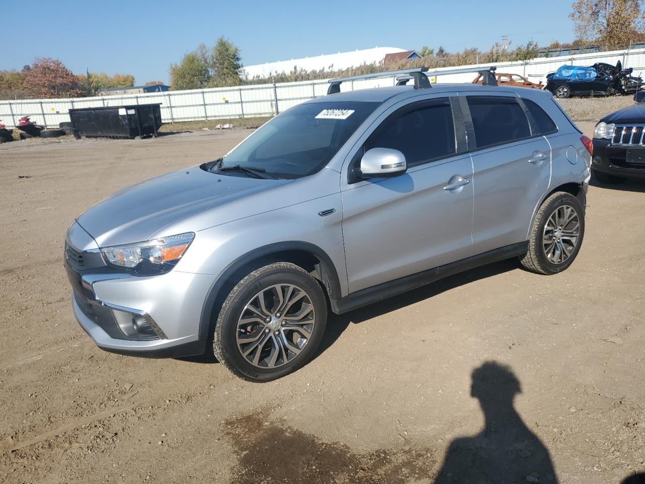 MITSUBISHI OUTLANDER 2016