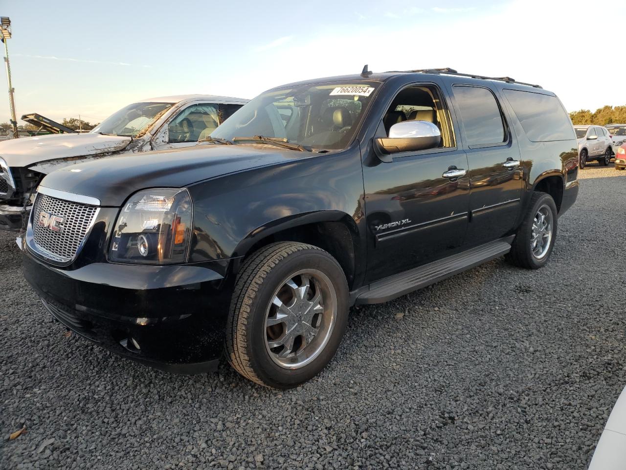 GMC YUKON XL C 2012