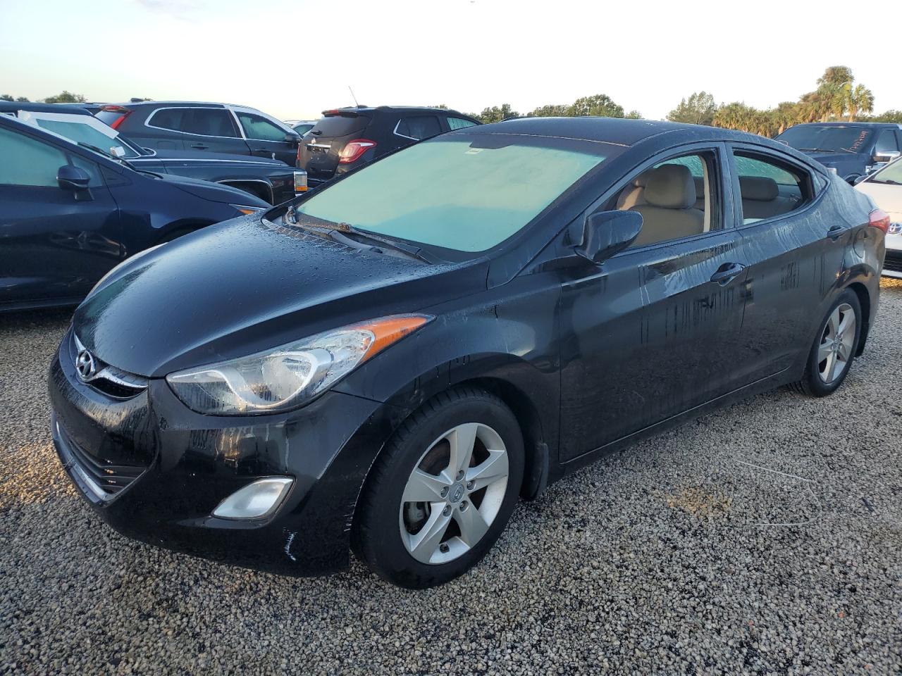 HYUNDAI ELANTRA GL 2013