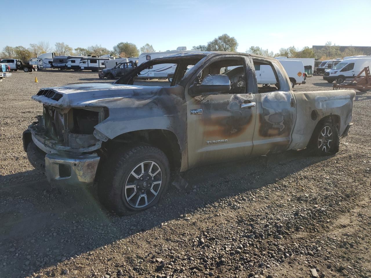 TOYOTA TUNDRA DOU 2019