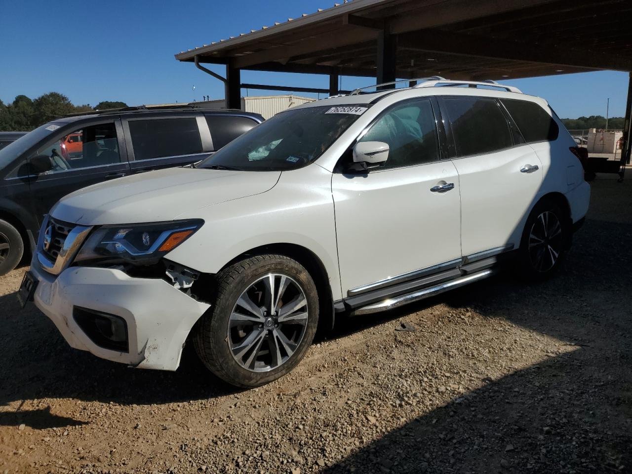 NISSAN PATHFINDER 2020
