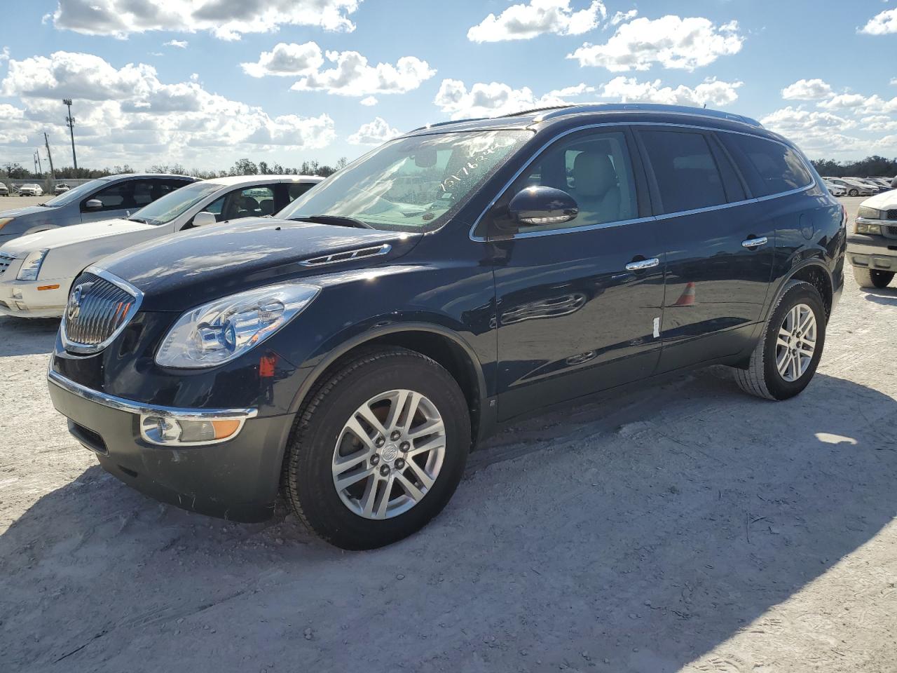 BUICK ENCLAVE CX 2009
