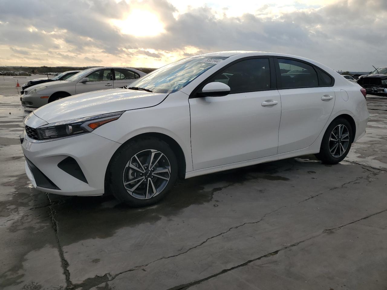 KIA FORTE LX 2024
