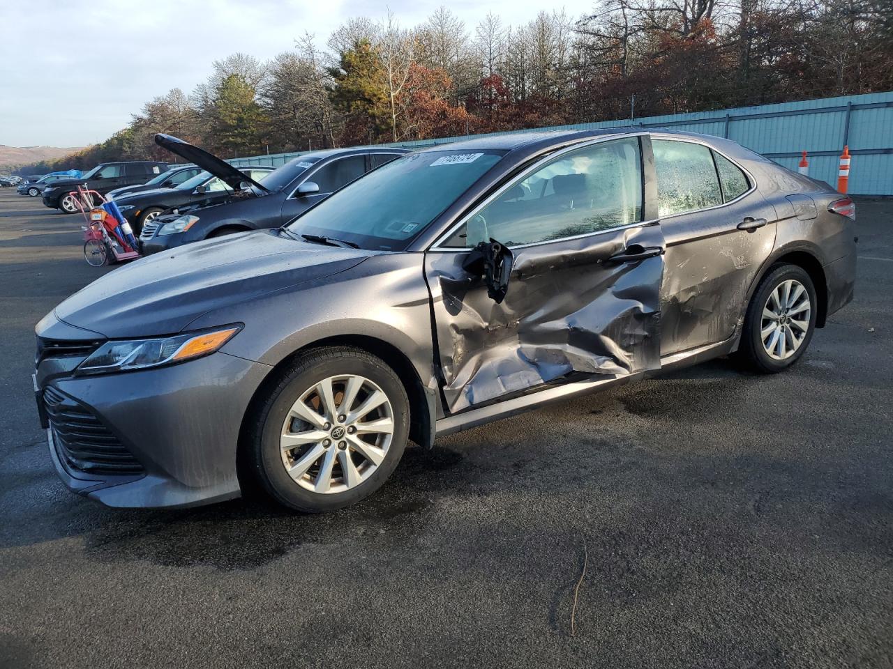 TOYOTA CAMRY LE 2020