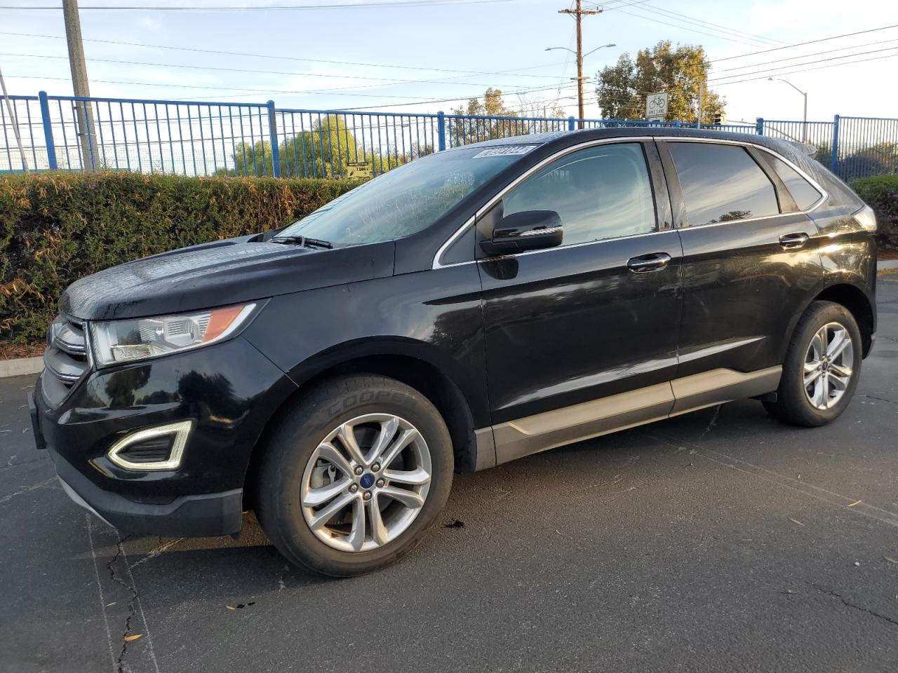 FORD EDGE TITAN 2016
