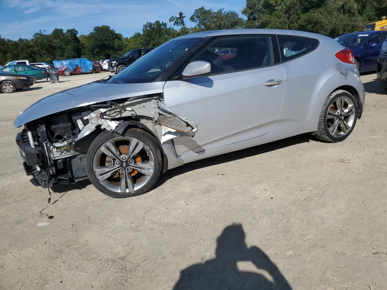 HYUNDAI VELOSTER 2016