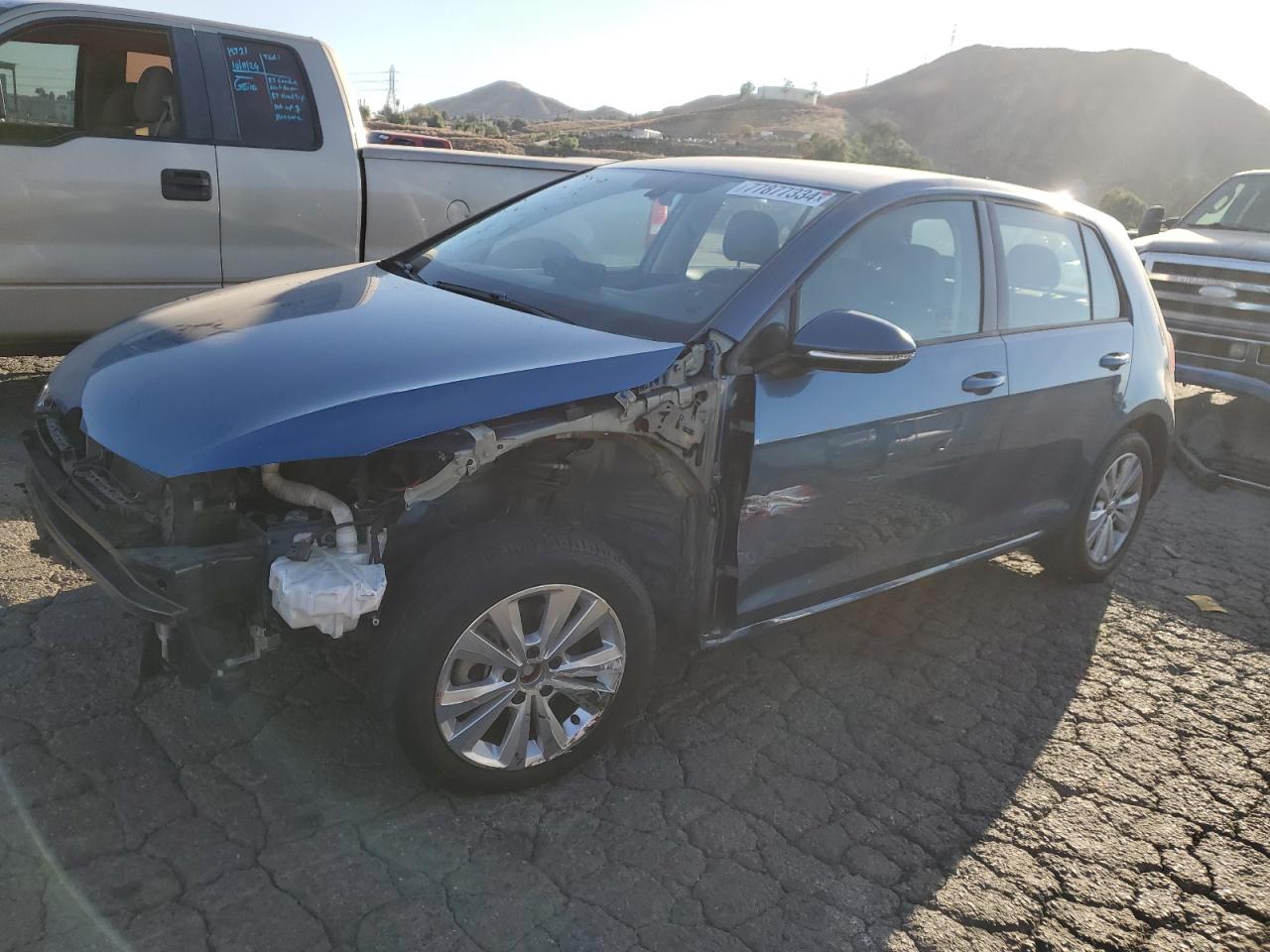 VOLKSWAGEN GOLF 2021