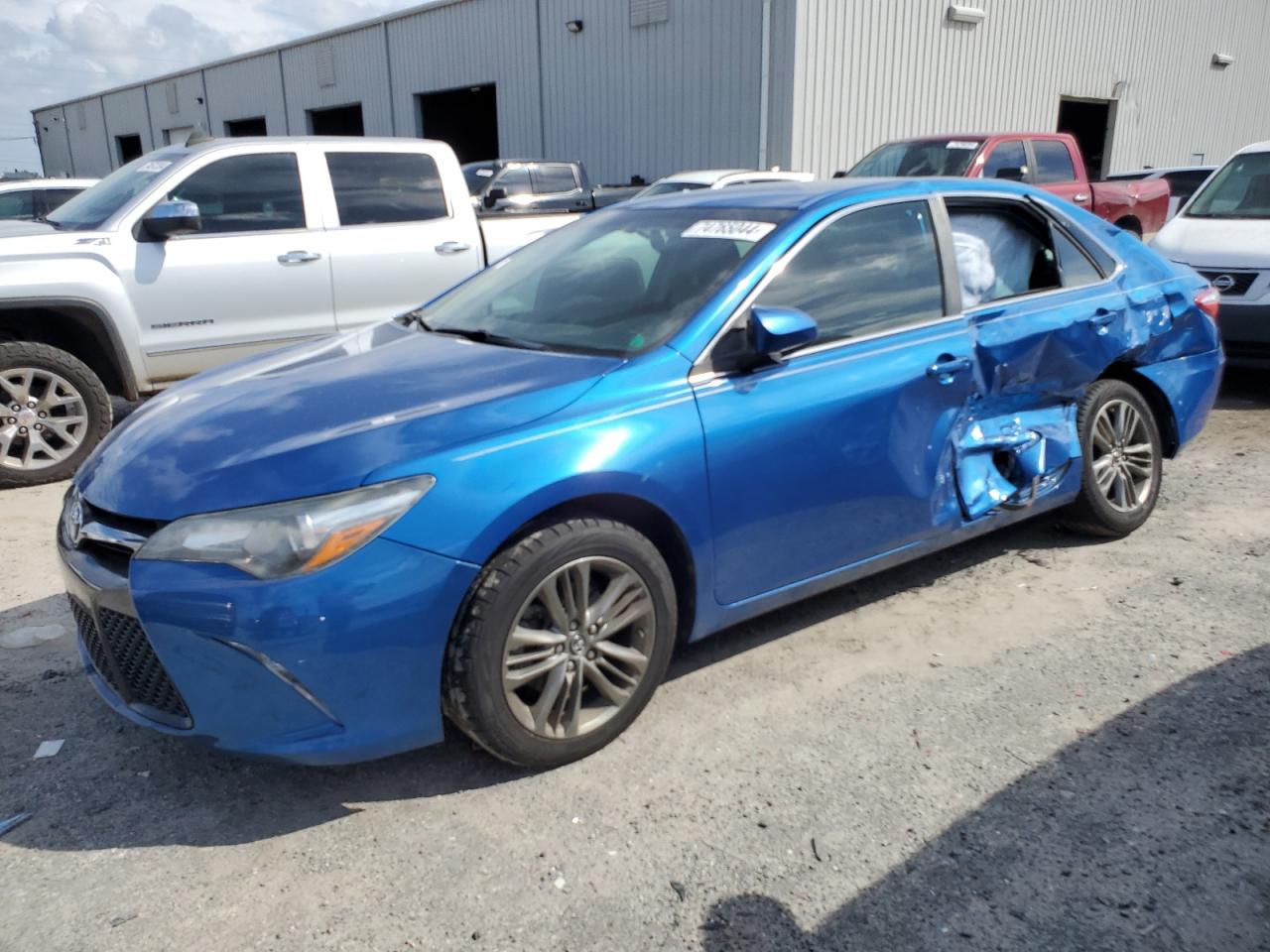 TOYOTA CAMRY LE 2017