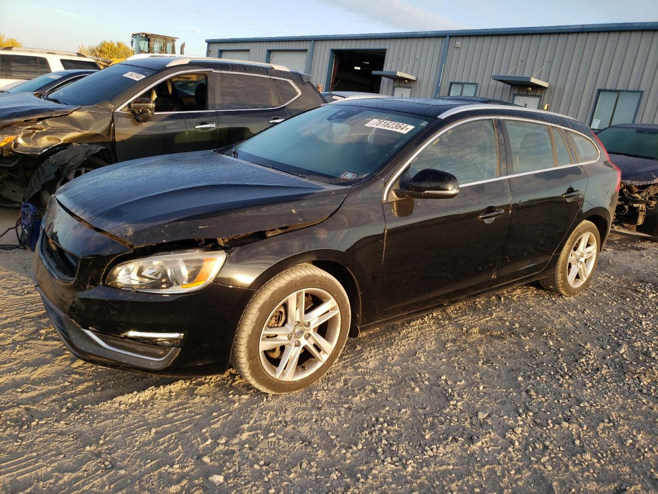 VOLVO V60 PLATIN 2015