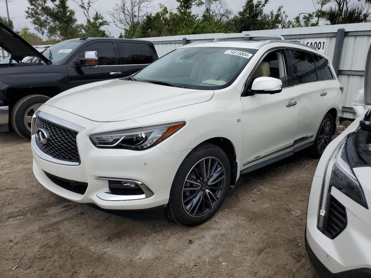 INFINITI QX60 LUXE 2020