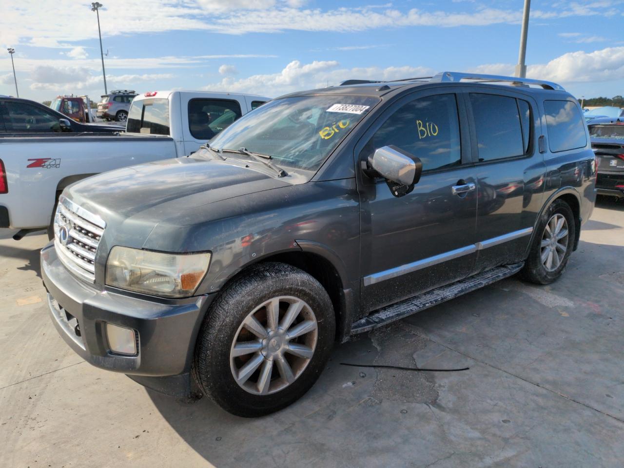INFINITI QX56 2010