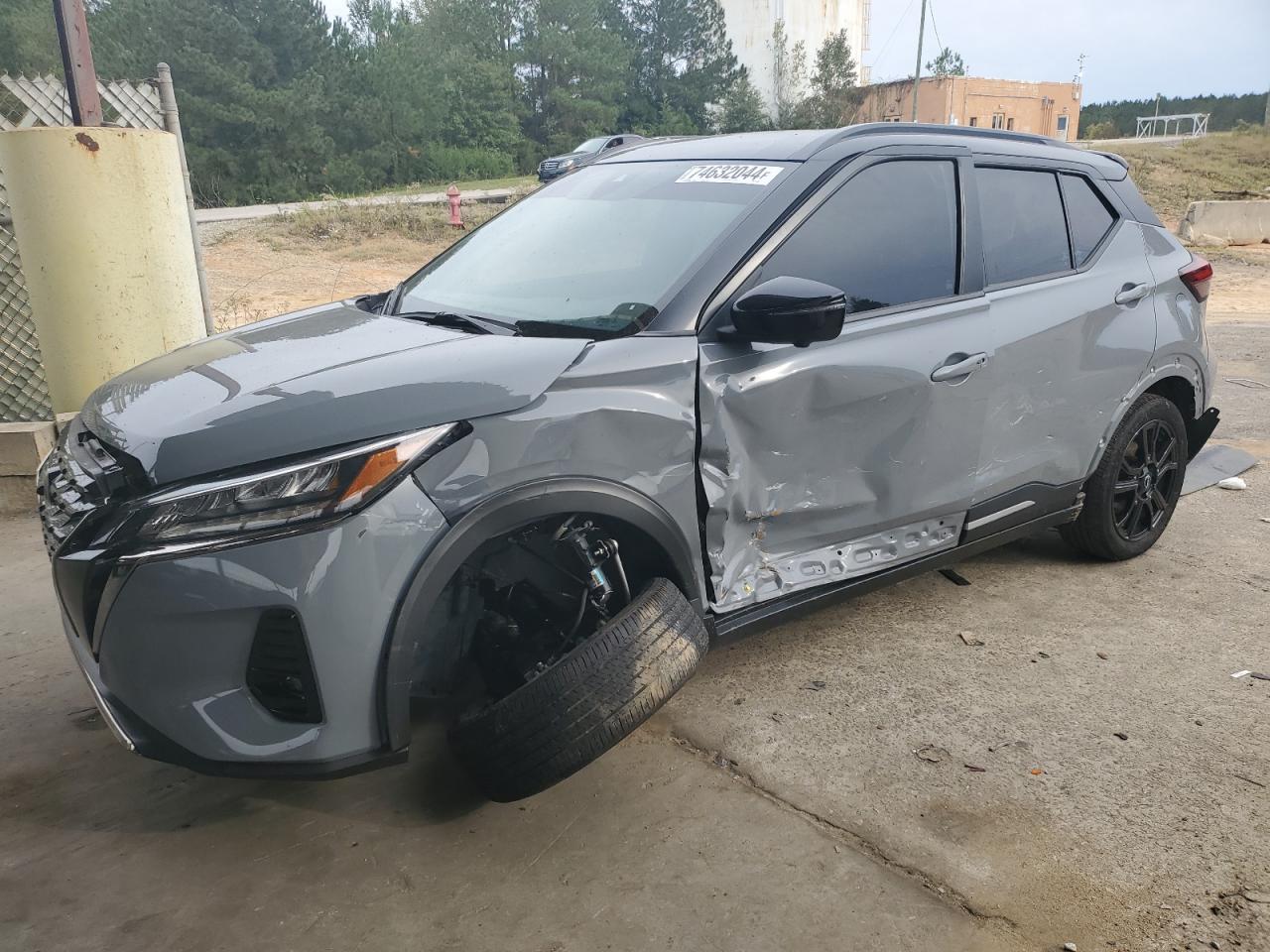 NISSAN KICKS SR 2023