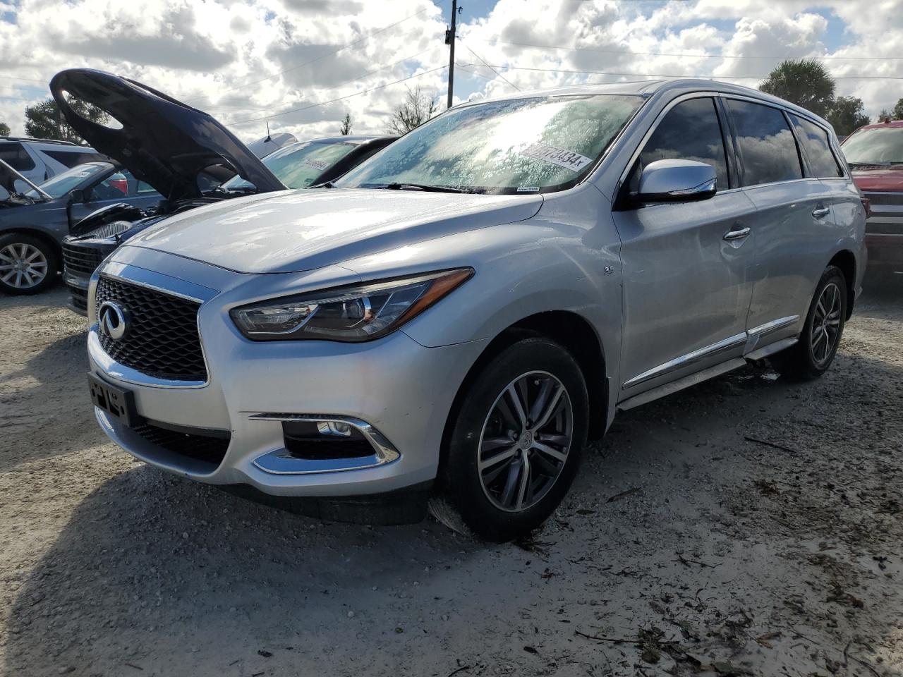 INFINITI QX60 LUXE 2019