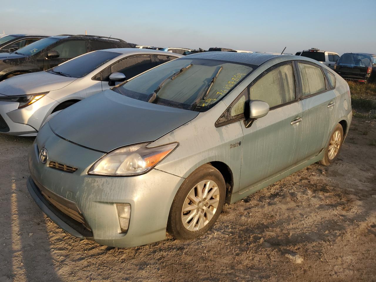 TOYOTA PRIUS PLUG 2014