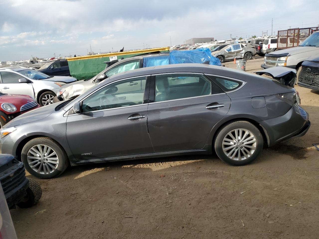 TOYOTA AVALON HYB 2013