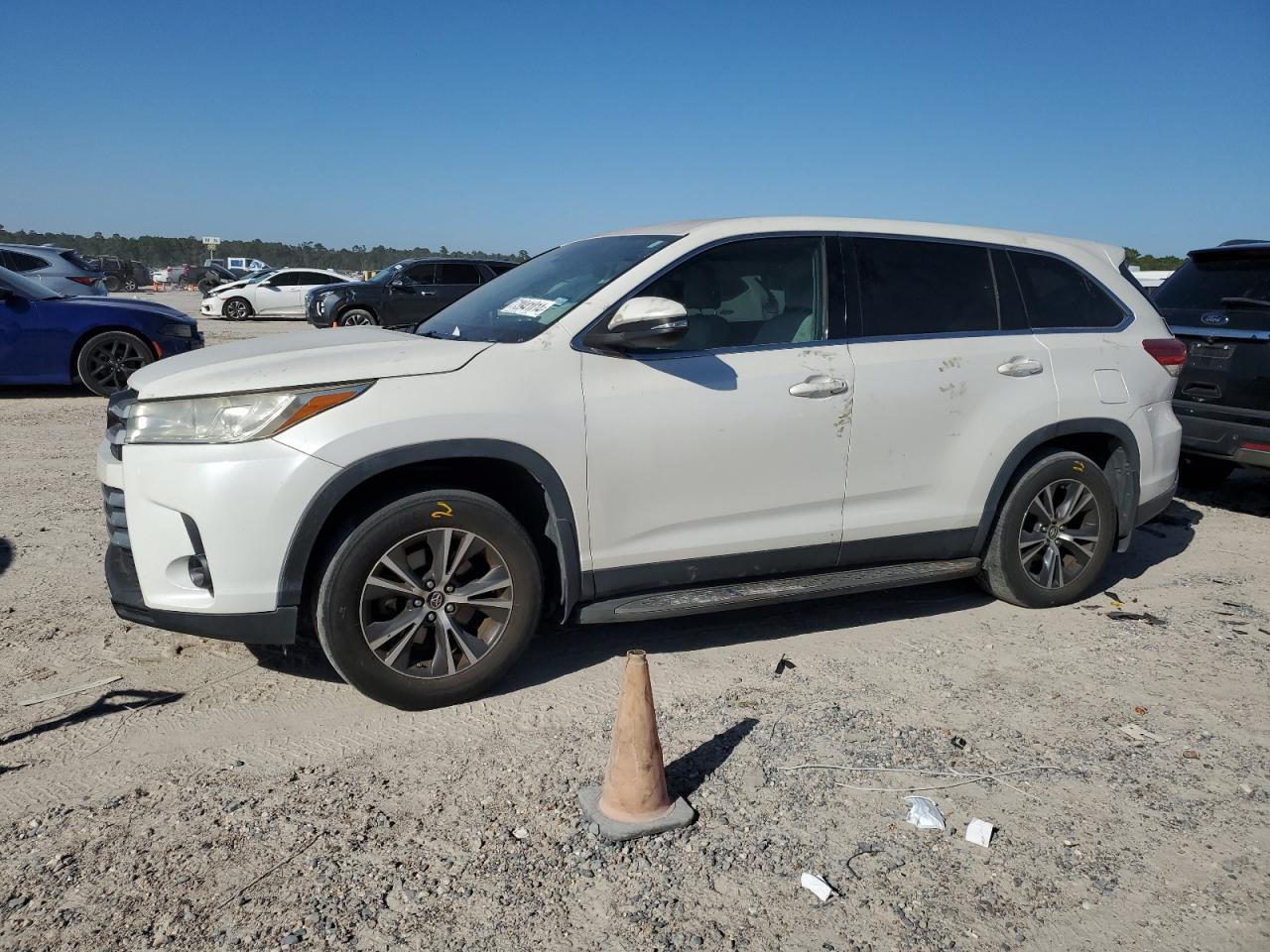 TOYOTA HIGHLANDER 2019