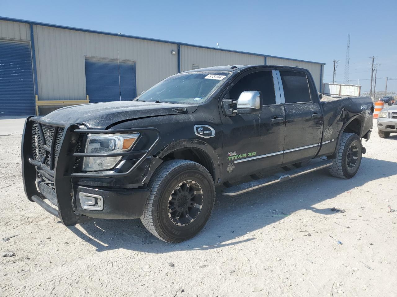 NISSAN TITAN XD S 2019
