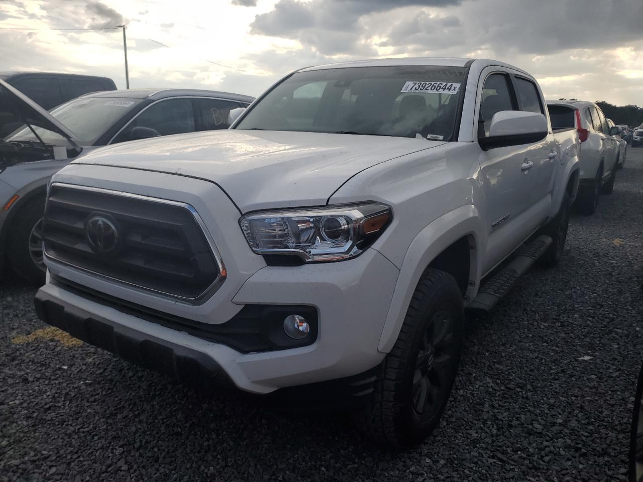 TOYOTA TACOMA DOU 2021