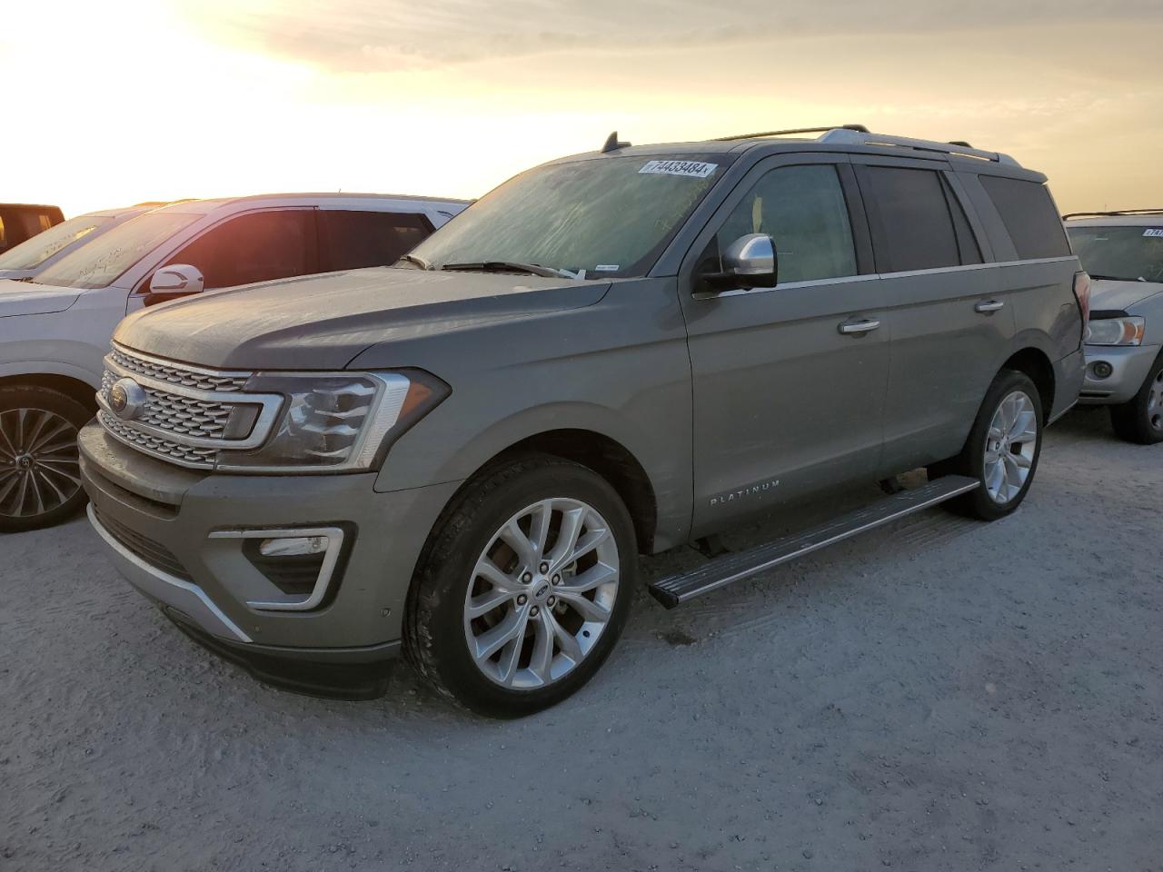 FORD EXPEDITION 2019
