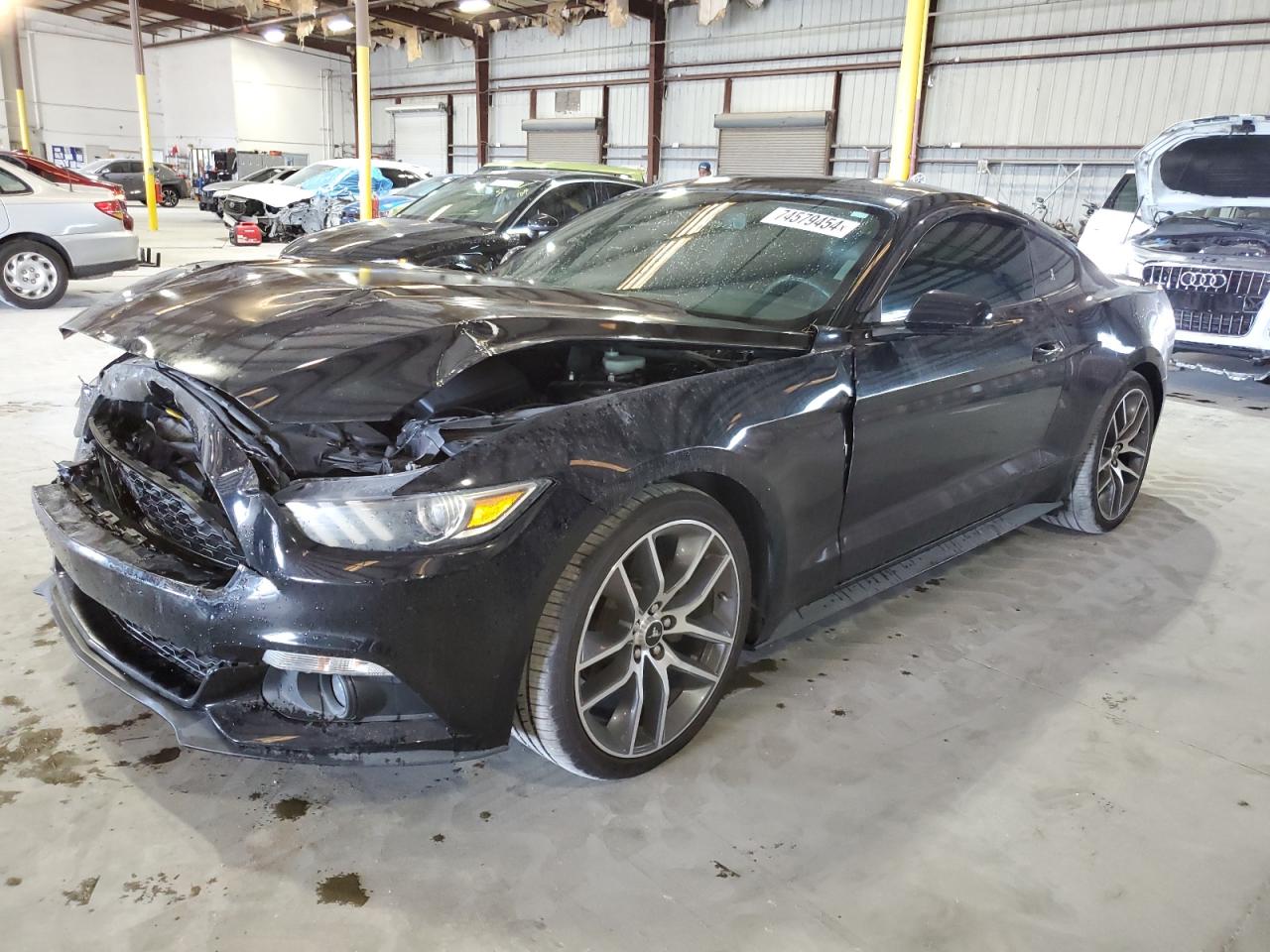 FORD MUSTANG 2015