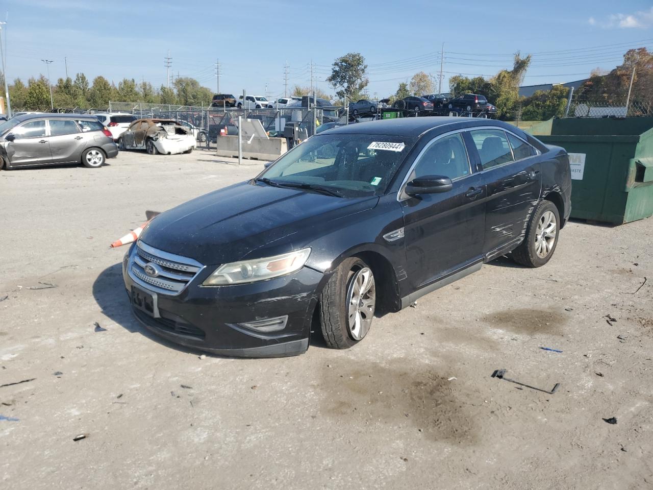 FORD TAURUS SEL 2011