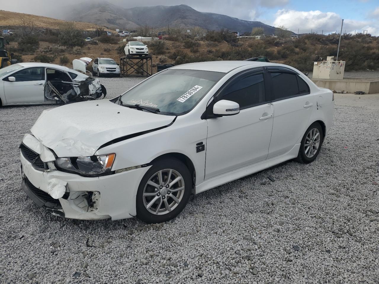 MITSUBISHI LANCER ES 2016