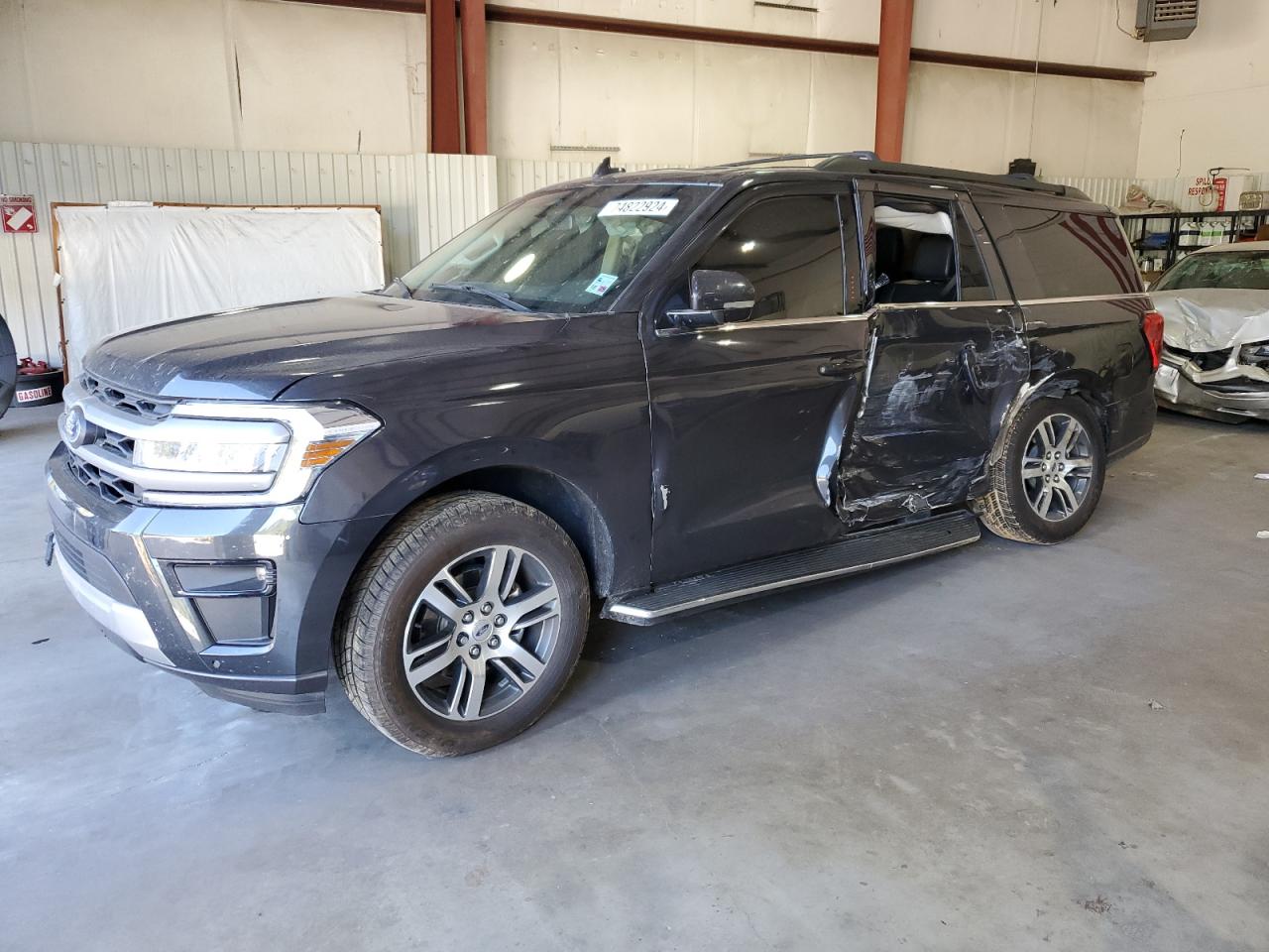 FORD EXPEDITION 2023