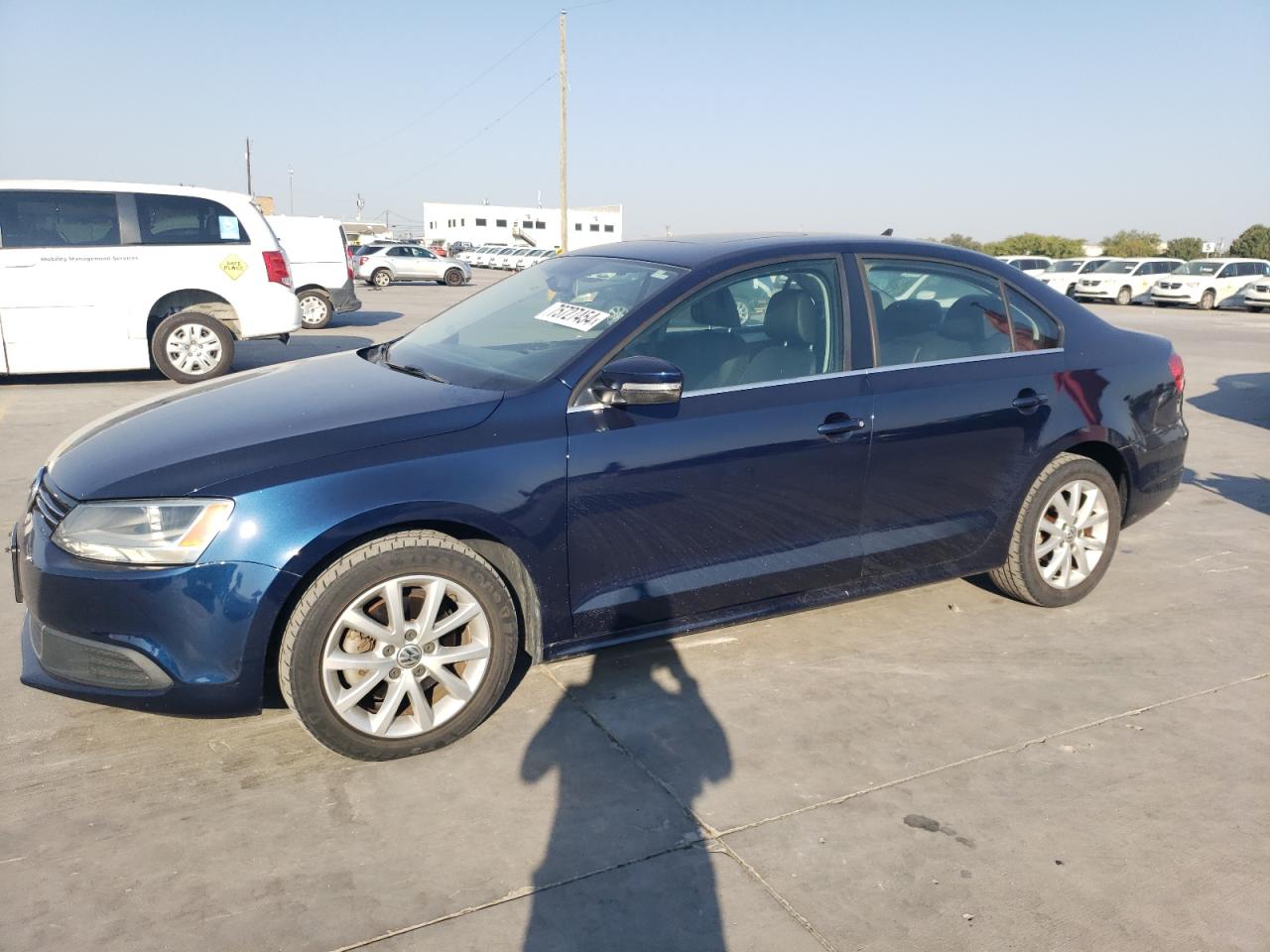 VOLKSWAGEN JETTA SE 2013