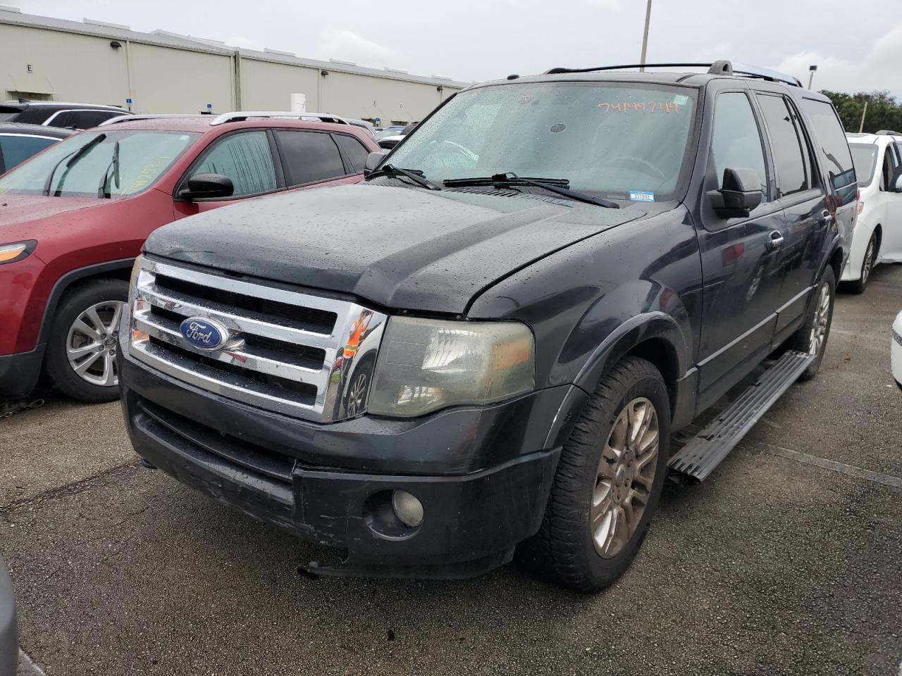 FORD EXPEDITION 2011