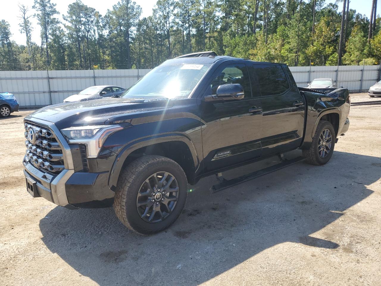 TOYOTA TUNDRA CRE 2023