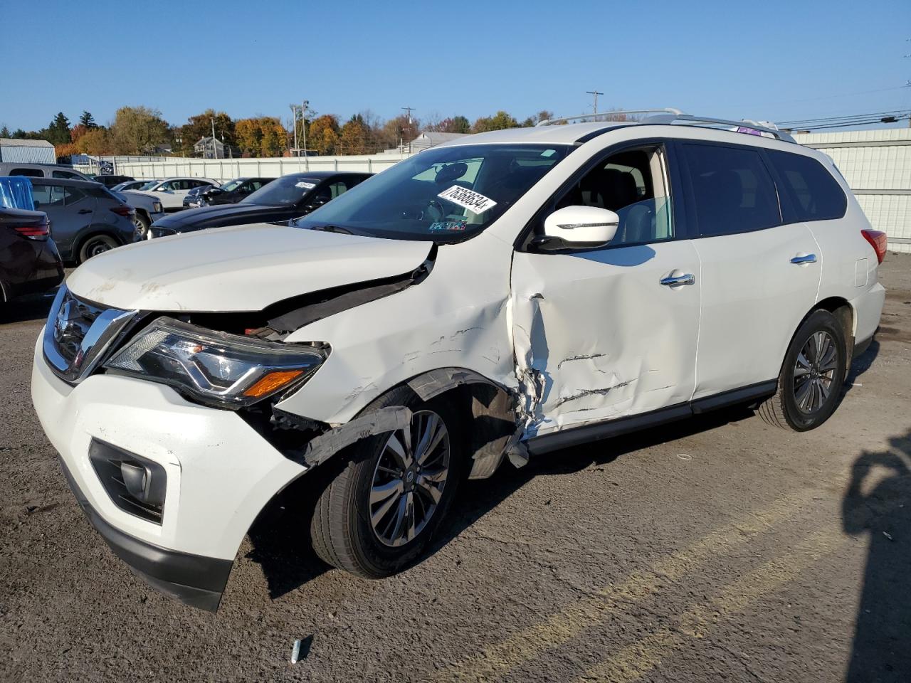 NISSAN PATHFINDER 2017