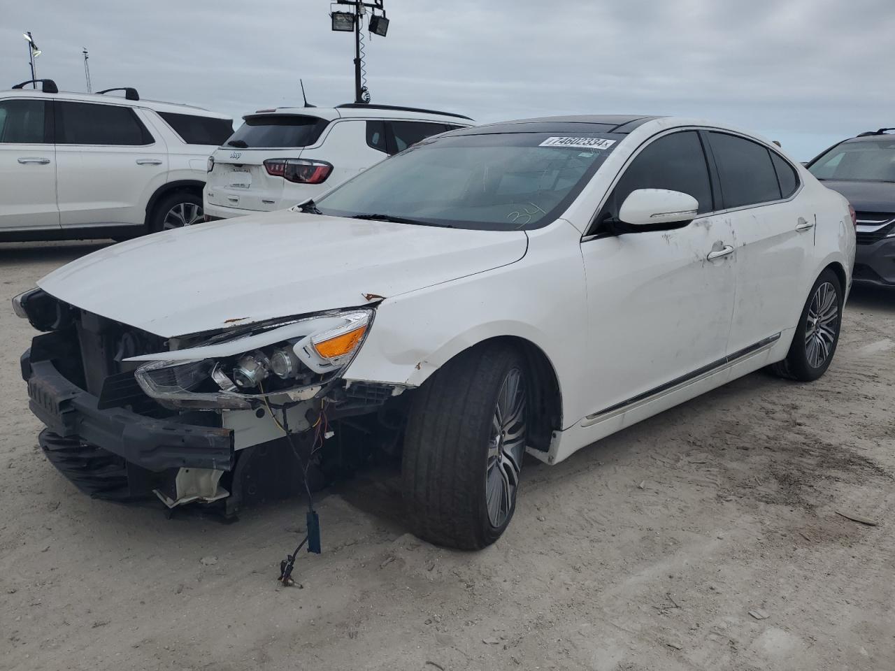 KIA CADENZA PR 2015
