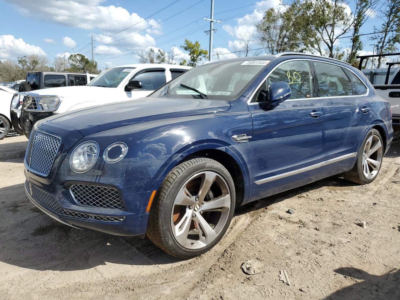 BENTLEY BENTAYGA 2020