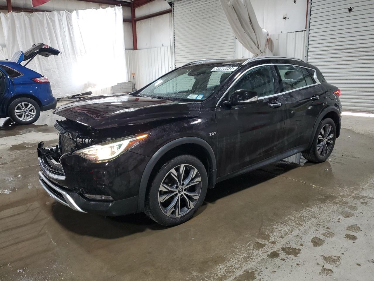 INFINITI QX30 BASE 2017
