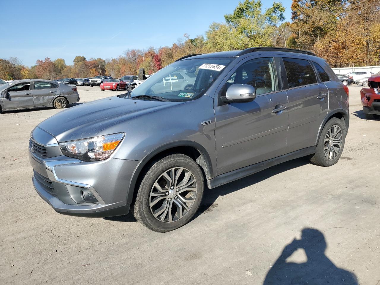 MITSUBISHI OUTLANDER 2016