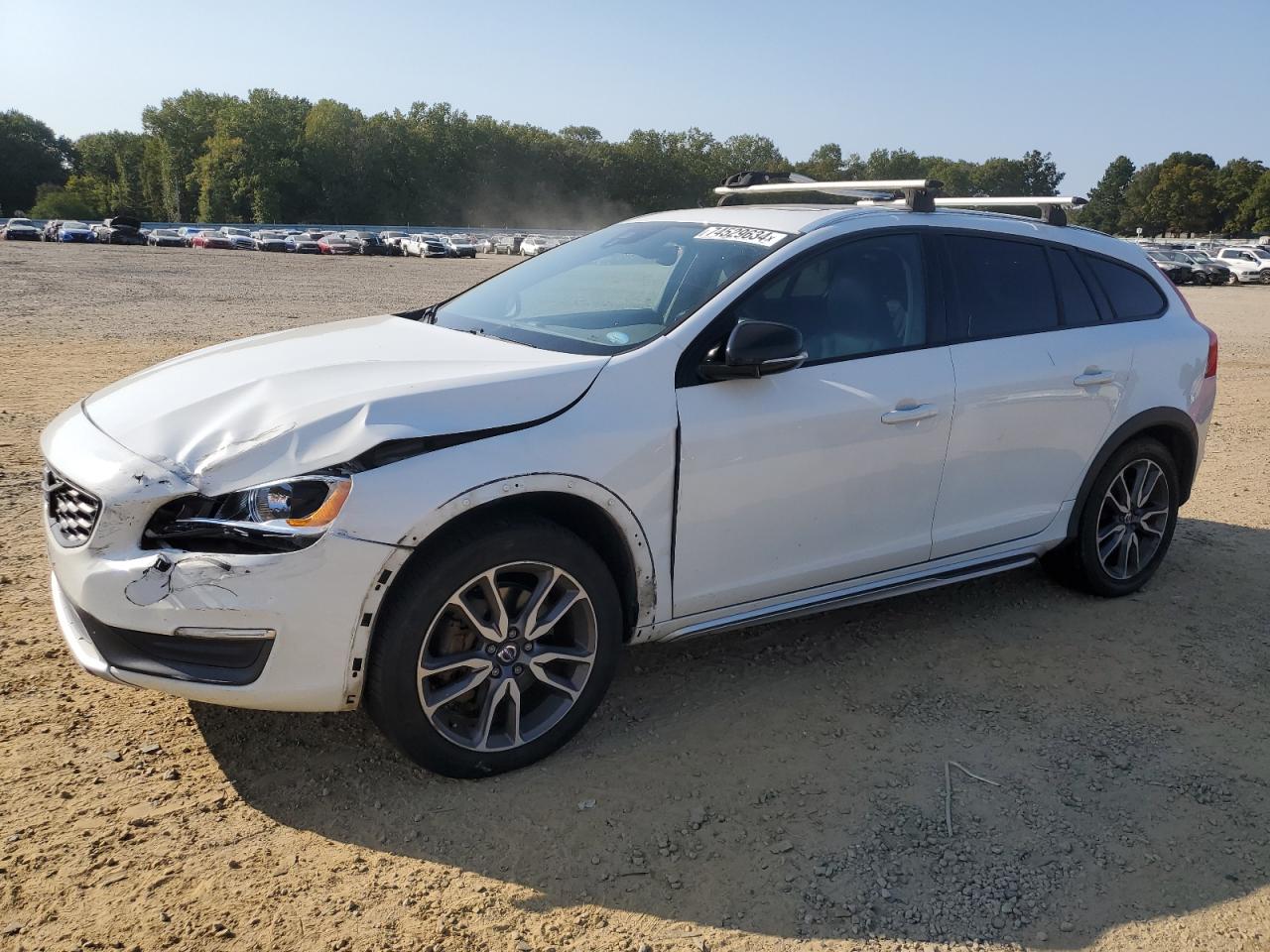 VOLVO V60 CROSS 2016