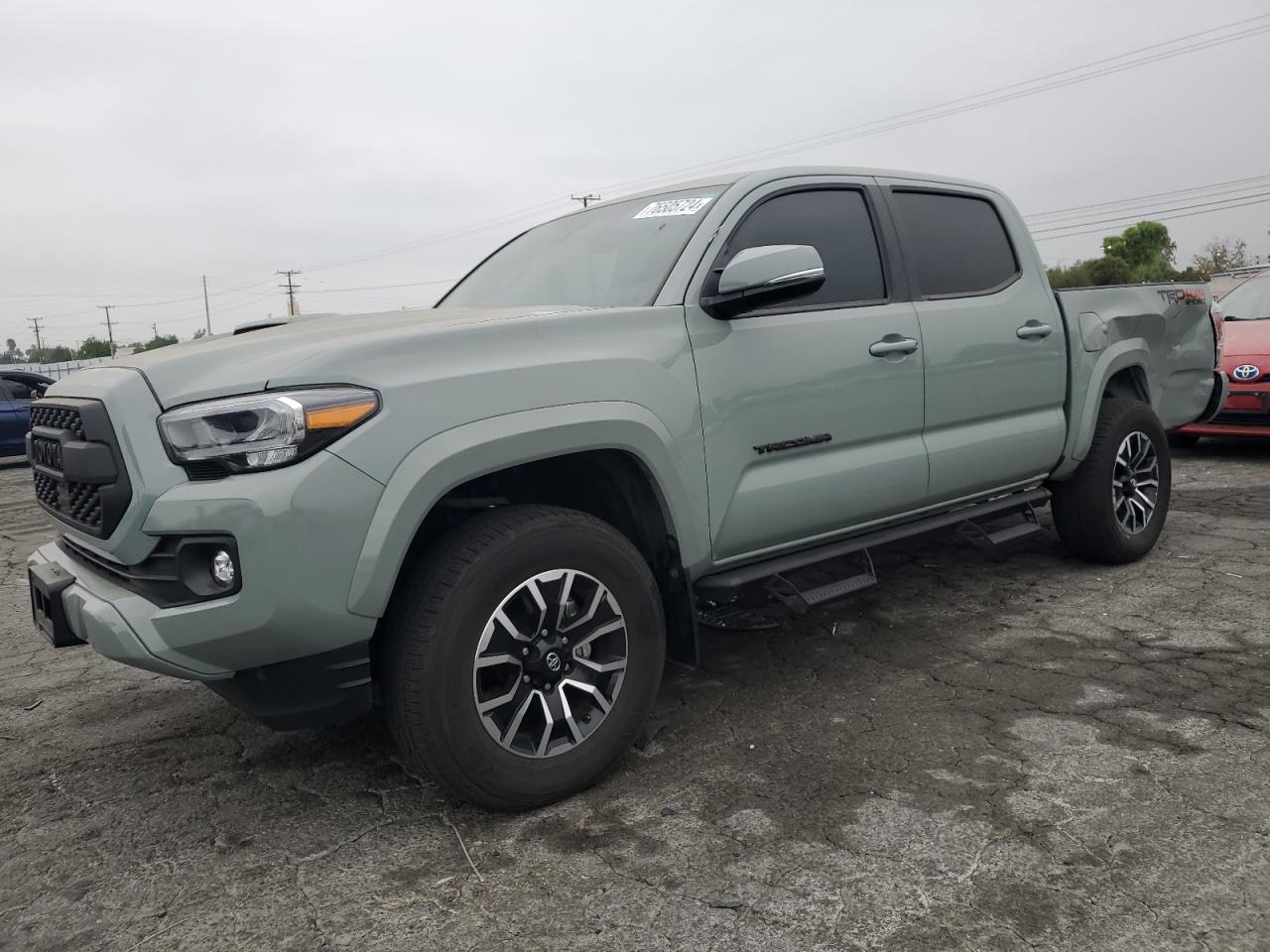 TOYOTA TACOMA DOU 2023