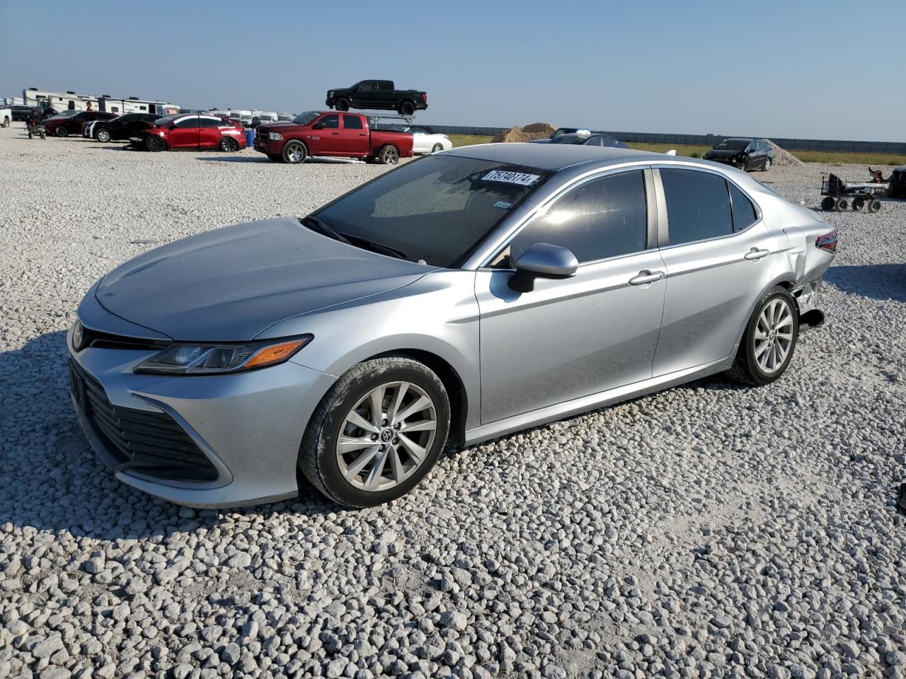 TOYOTA CAMRY LE 2021