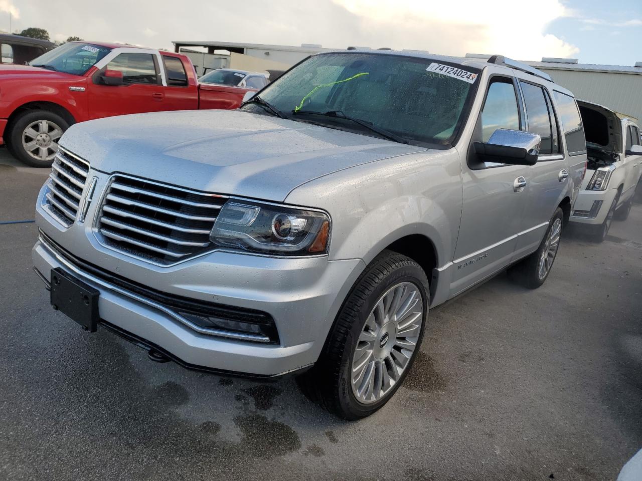 LINCOLN NAVIGATOR 2016