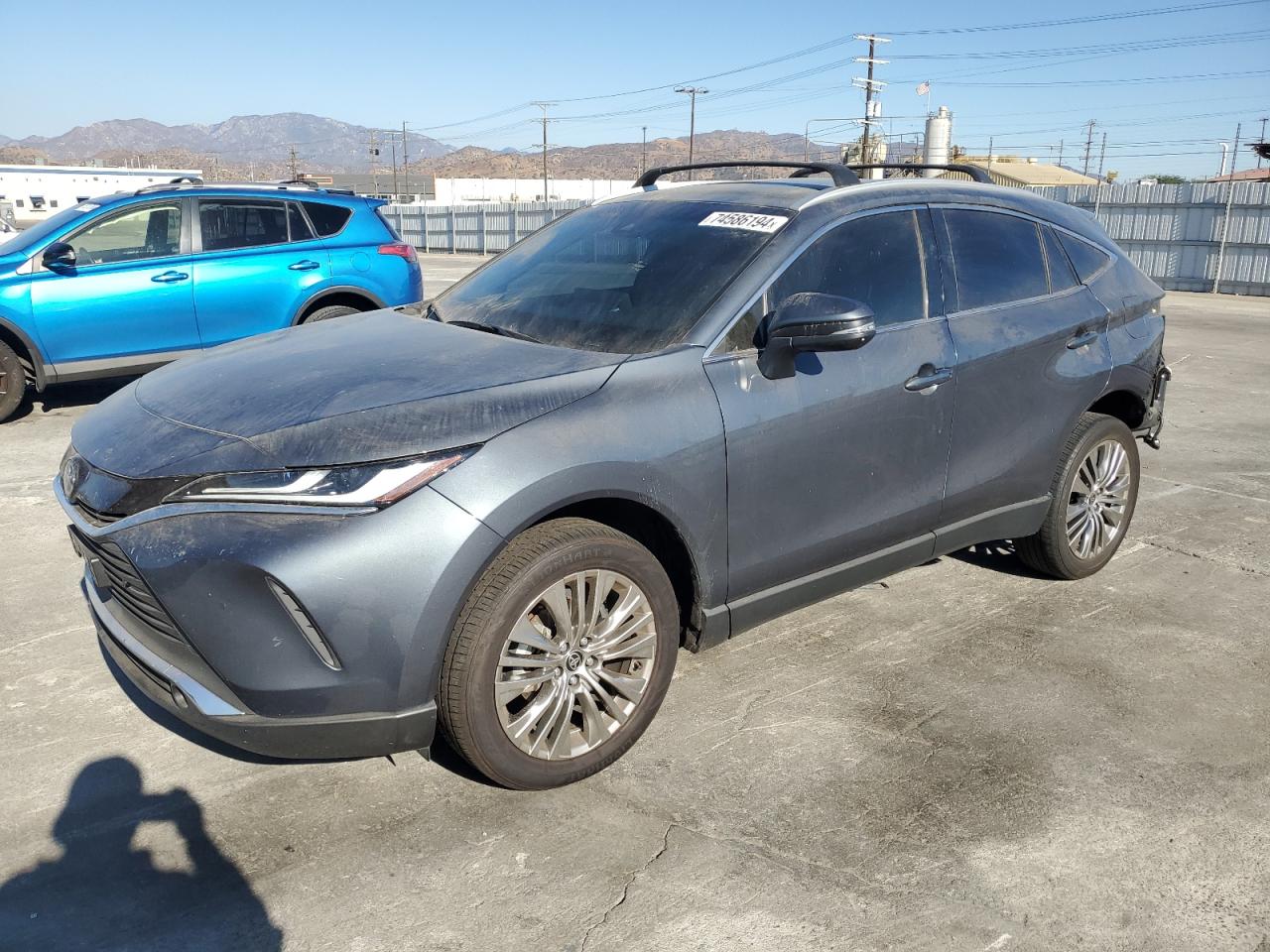 TOYOTA VENZA LE 2022