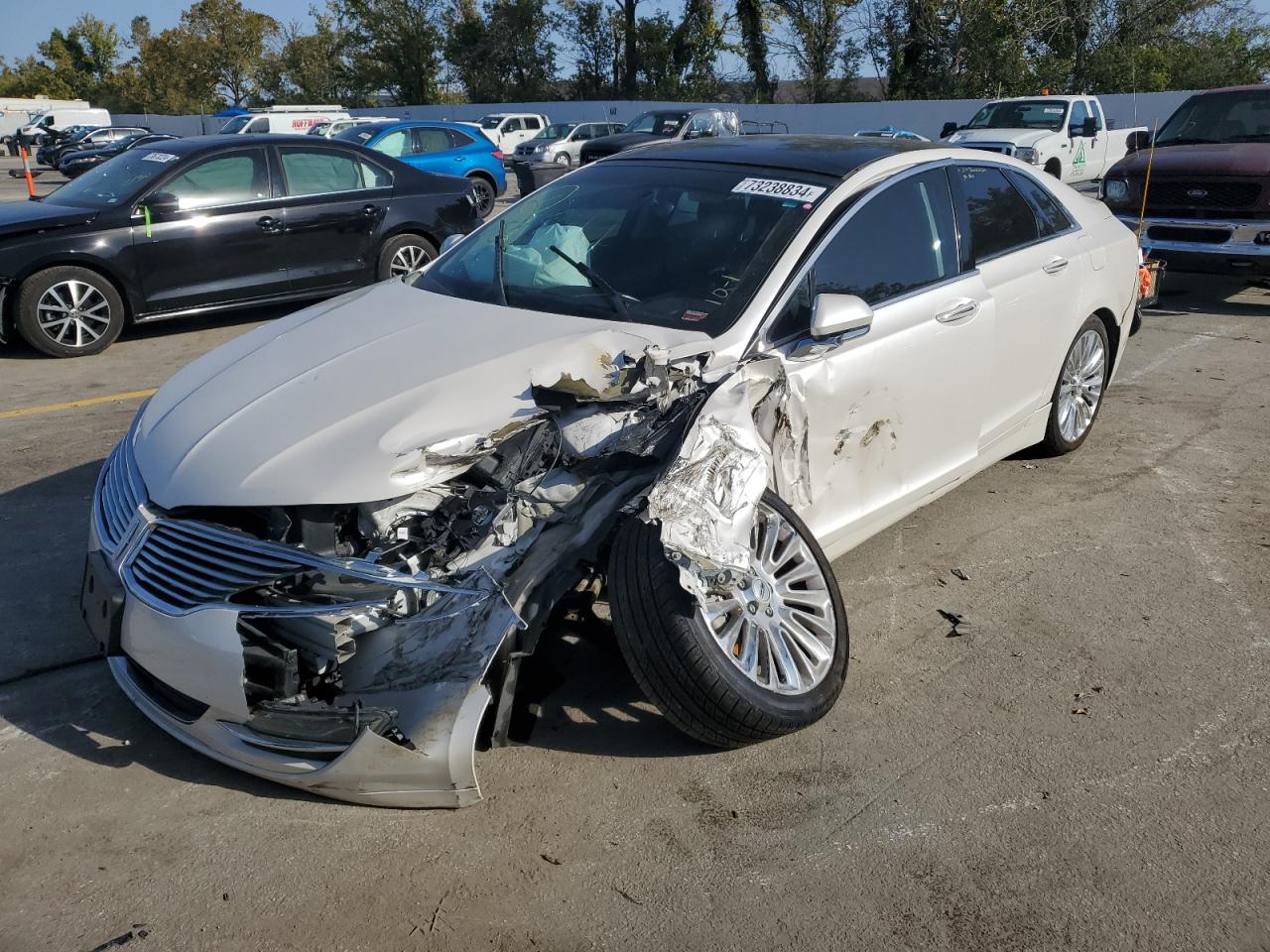 LINCOLN MKZ 2015