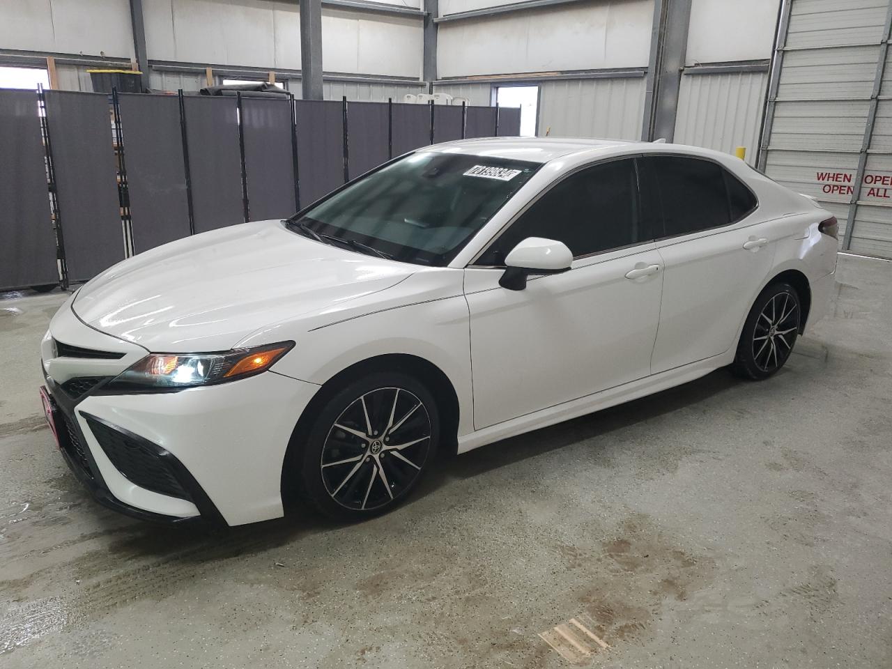 TOYOTA CAMRY SE 2021